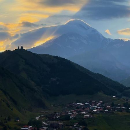 Alagi Cottage Kazbegi Exteriör bild